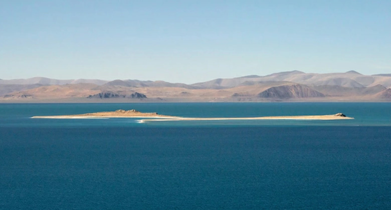 Zhari Namco See versteckt in Ngari Tibet