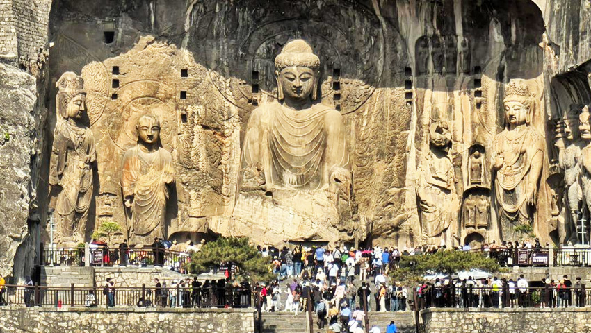 Longmen-Grotten Buddhafiguren