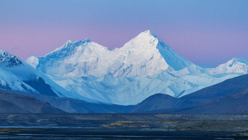Panorama der Achttausender in Dingjie