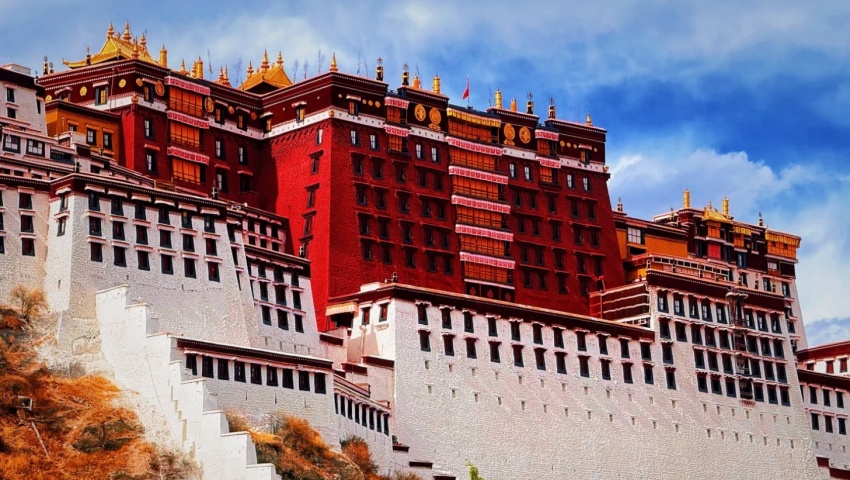 Die imposante Palastanlage in Lhasa