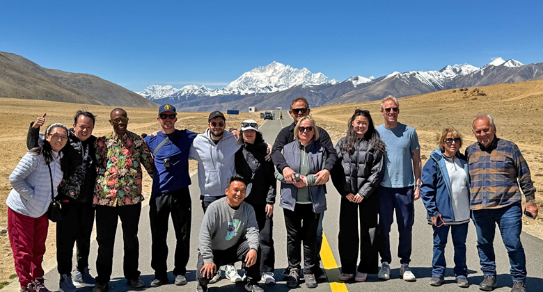 G&auml;ste auf der &Uuml;berlandreise von Kathmandu nach Lhasa