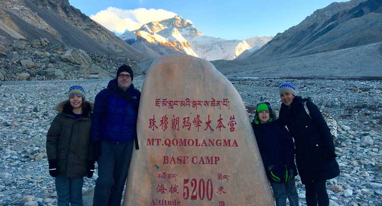 Steinmonument im Everest Base Camp