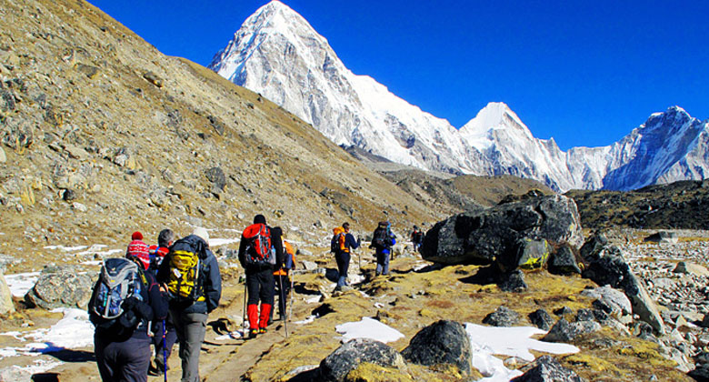 Erfahrener Sherpa Trekking Guide
