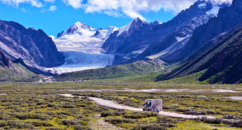 Der Midui-Gletscher ist eine beliebte Attraktion in Nyingchi