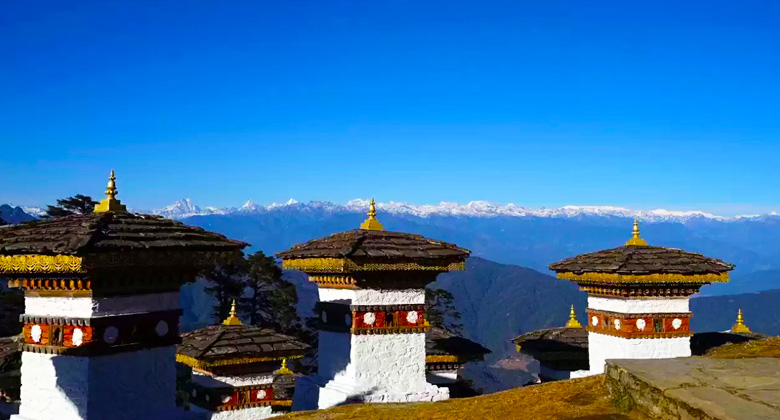 Himalaya-Berge vom Docula-Pass