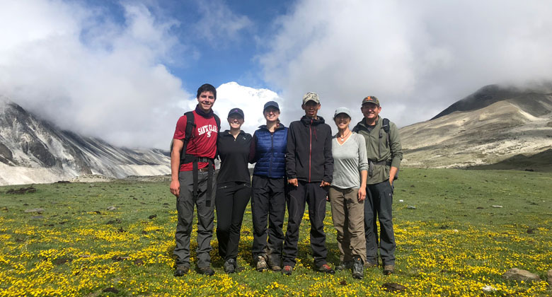 Kleingruppen-Trekking im Gama-Tal mit tibetischem Guide und Expeditionssupport