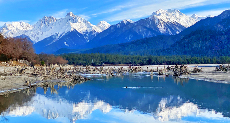 Rawok-See im Herbst in Chamdo Tibet