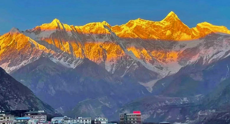 Namcha Barwa im Winter in Nyingchi