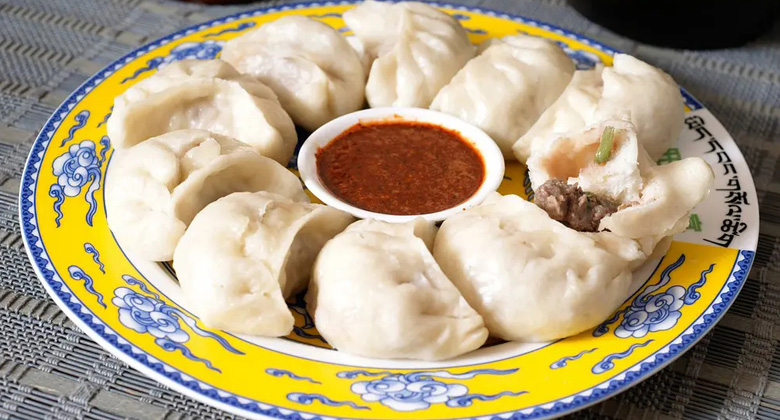Mit Yakfleisch gefüllte Momos