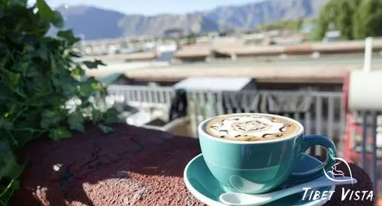 Warmer Kaffee in Tibet