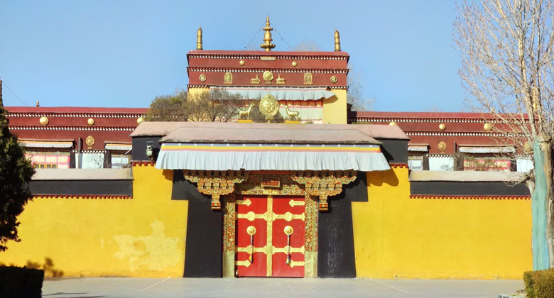 Der Sommerpalast der Panchen Lamas in Shigatse