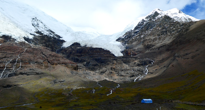 Korola-Gletscher auf der &Uuml;berlandfahrt von Lhasa nach Shigatse