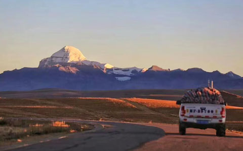 15-tägige Selbstfahrerreise von Lhasa zum heiligen Mount Kailash & Manasarovar-See